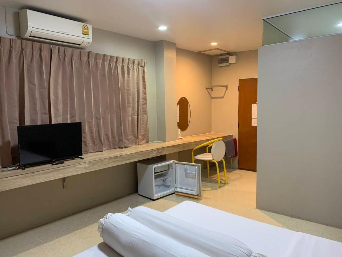Lithai Guesthouse Phitsanulok Esterno foto